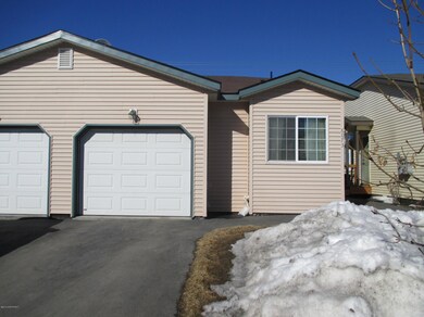 6073 Spruce Meadows Loop 002