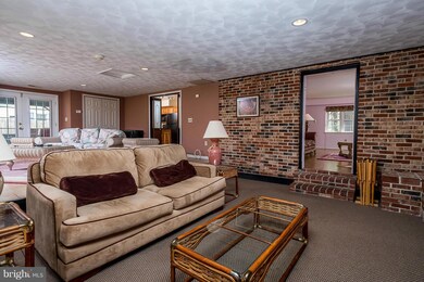 15910 Penn Manor Ln, Bowie, MD 20716 - photo 6