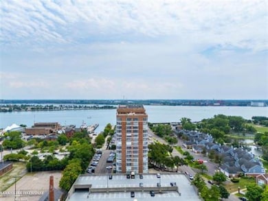 Great Lakes Tower unit 1110, Detroit, MI 48207 - photo 5
