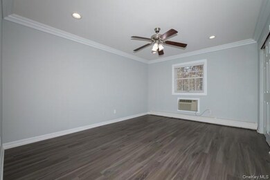 1750 W Main St unit F01, Riverhead, NY 11901 - photo 6