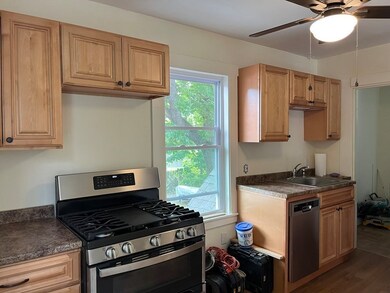 7 Grove St unit 2, Woburn, MA 01801 - photo 5