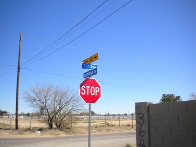 Carriage Road and 11th Ave entry to prop