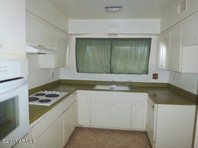 9607 N 43rd Ave, Phoenix, AZ 85051 - photo 3