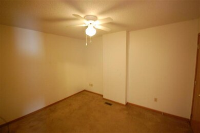 Apt 1 BR 1