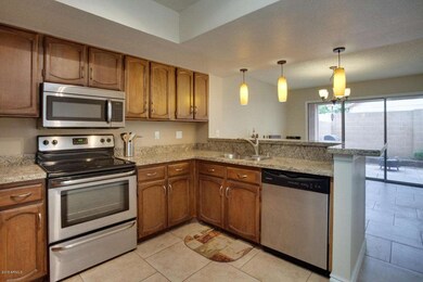 Topeka-Dr-Kitchen