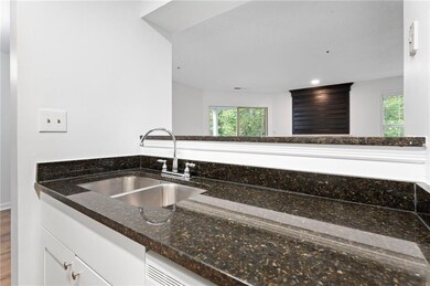 628 Ridge Creek Dr, Clarkston, GA 30021 - photo 5