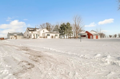 1830 190th Ave, Milford, IA 51351 - photo 2