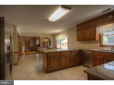 2 Abington Ct, Mount Laurel, NJ 08054 - photo 5