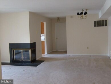112 Biscayne Ct unit 5, Princeton, NJ 08540 - photo 4