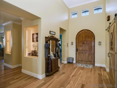 2807 Crest Dr, Carlsbad, CA 92008 - photo 6