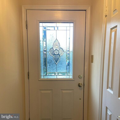 unlisted-address, Vienna, VA 22181 - photo 2