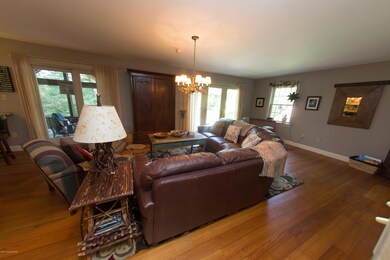 425 Roaring Brook Rd, East Stroudsburg, PA 18302 - photo 7