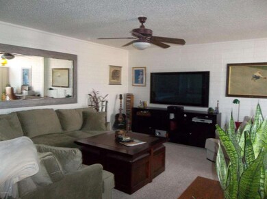 OPEN LIVING ROOM