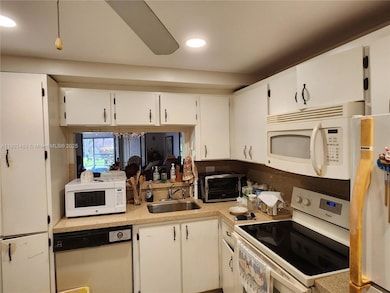 Colony Point Condominiums unit 107, Pembroke Pines, FL 33026 - photo 4