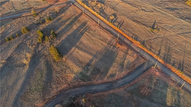 004 Little Farms Rd, Guthrie, OK 73044 - photo 2