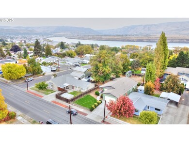 2009 E 12th St, the Dalles, OR 97058 - photo 7