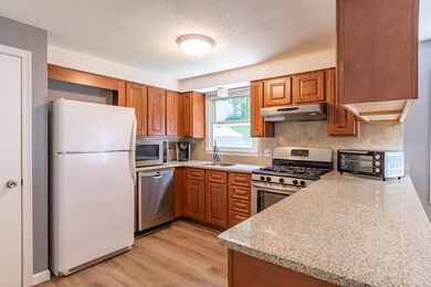 17 Lockness Dr, Nashua, NH 03062 - photo 6