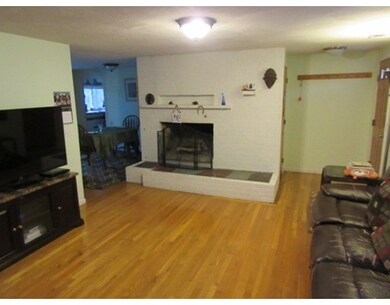 142 Bedford Rd, Lincoln, MA 01773 - photo 3