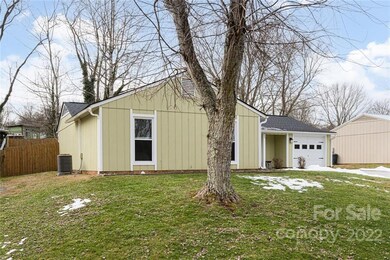 65 Tipperary Dr, Asheville, NC 28806 - photo 4