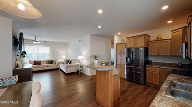 Kitchen & Dining Area