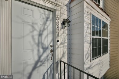 6847 Milltown Ct, District Heights, MD 20747 - photo 3