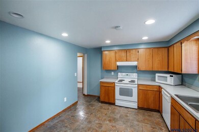 5137 Norma Ct SE, Salem, OR 97306 - photo 6