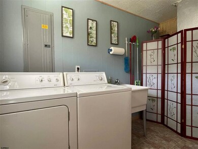 5954 Baker Ave, Mays Landing, NJ 08330 - photo 4