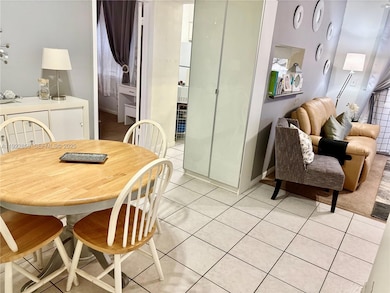 1791 NW 96th Terrace unit 4N, Pembroke Pines, FL 33024 - photo 5