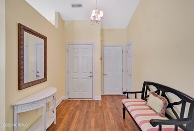 207WatersPointCourt-04