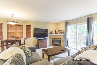 798 Stevenspoint SE unit 9, Byron Center, MI 49315 - photo 2