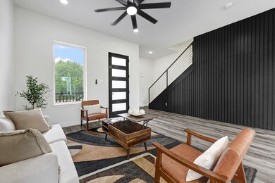 2104 Bringhurst St, Houston, TX 77026 - photo 4