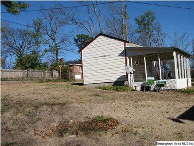 detached garage