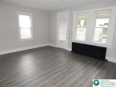 1342 Stewart St, Northampton, PA 18067 - photo 4