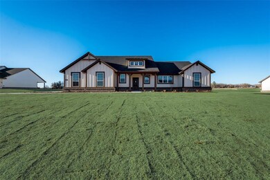 138 Chester Rd, Springtown, TX 76082 - photo 5