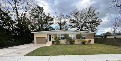 2315 Dean Rd, Jacksonville, FL 32216 - photo 2