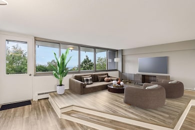 Summit House Condos unit 1D, Milwaukee, WI 53202 - photo 5