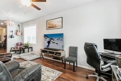 80 Salmon Loop, Gypsum, CO 81637 - photo 2