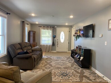 37 Worden Rd, Schenectady, NY 12302 - photo 3