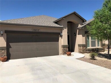 13817 Hollywood Dr, Horizon City, TX 79928 - photo 2