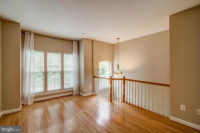 8020 Pennington Dr, Laurel, MD 20724 - photo 6