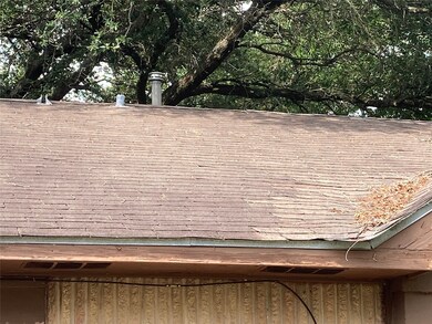 5718 Mackinaw St, Houston, TX 77053 - photo 2