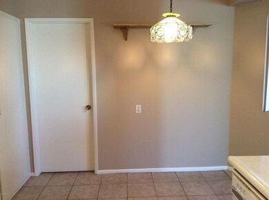 11021 W Thunderbird Blvd, Sun City, AZ 85351 - photo 7