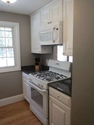 1-2 Treetop Ln, Kingston, MA 02364 - photo 5