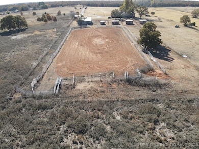 285744 E County Road 1690 Rd, Marlow, OK 73055 - photo 6