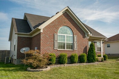 280 Crossfield Dr, Mount Washington, KY 40047 - photo 2