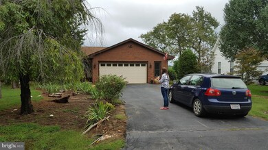 11740 Over Creek Ct, Swan Point, MD 20645 - photo 5