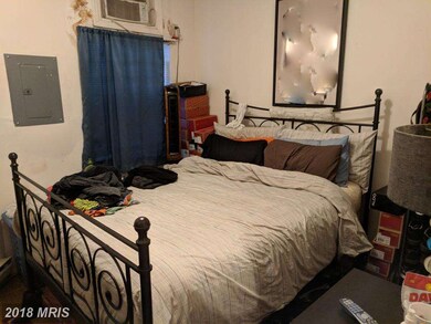 832 W Lombard St, Baltimore, MD 21201 - photo 4