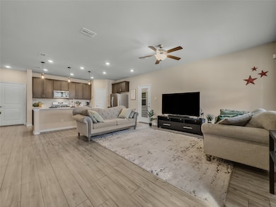 2745 Acadia Dr, Corinth, TX 76210 - photo 6