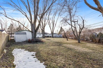 140 Mora Rd unit 14, Carpentersville, IL 60110 - photo 3