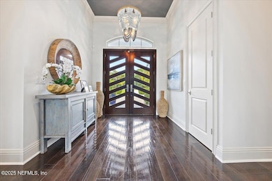 Spacious Foyer